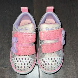 Sketchers child sparkle liteup mini leopard sneakers size 6